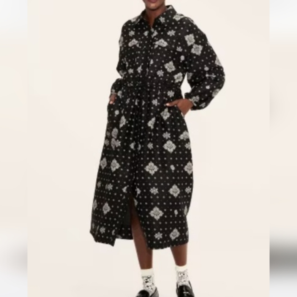 Woolrich Black and White  Long Sleeve Dress Woolrich Bandana Print Shirt Dress